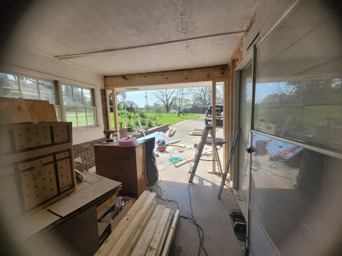 Air movers and dehumidifier for Drying & Dehumidification in Mokena