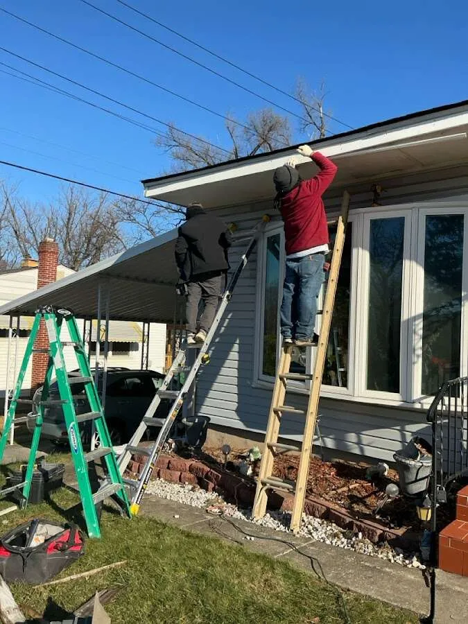 Restoration crew performing exterior repair in Mokena
